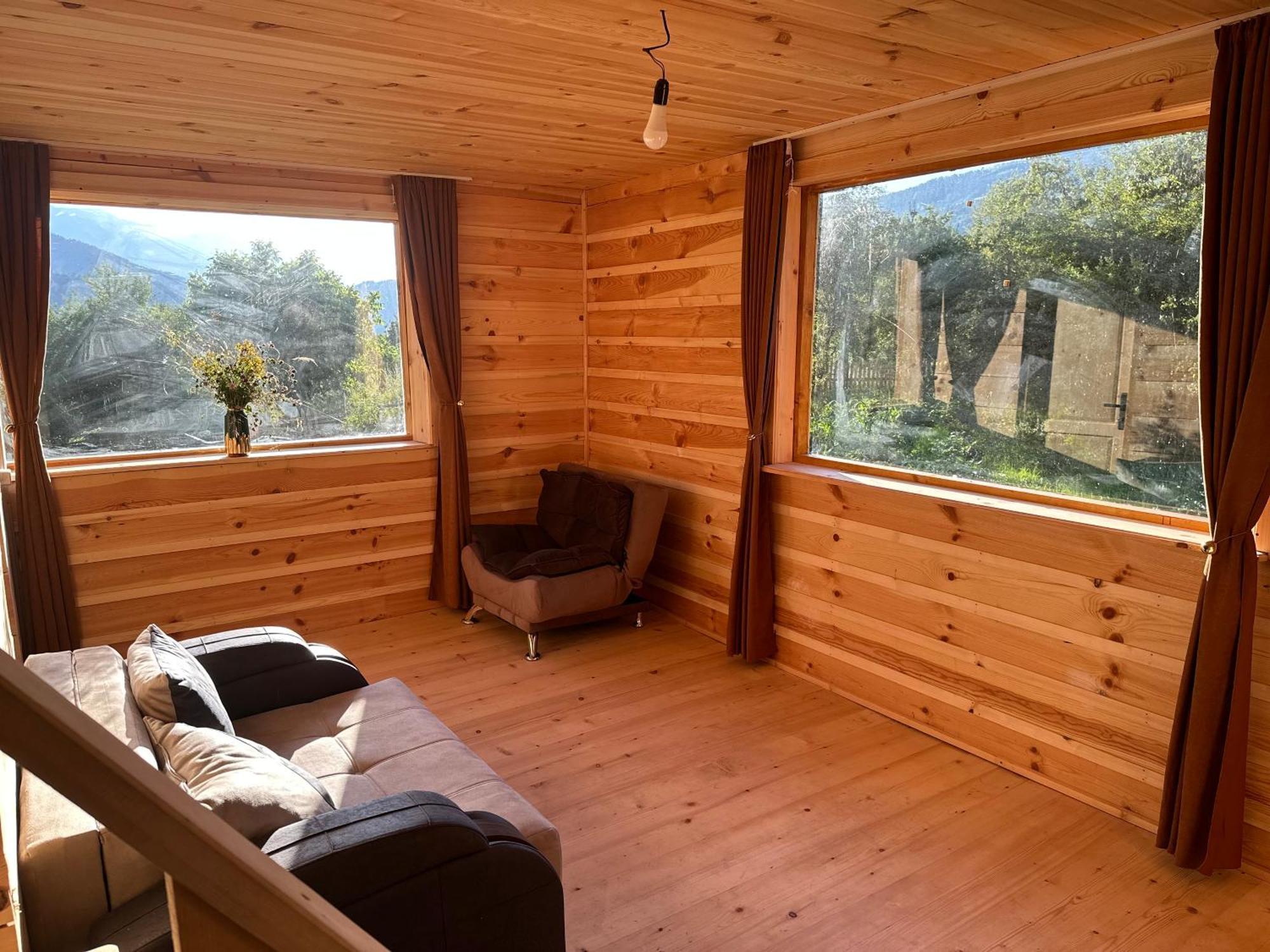 Ecohouse Svaneti Mestia Bagian luar foto